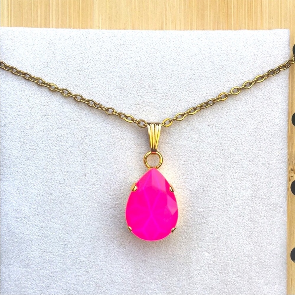 Hot Pink + Gold Pear Crystal Drop Pendant Necklace - Picture 1 of 5